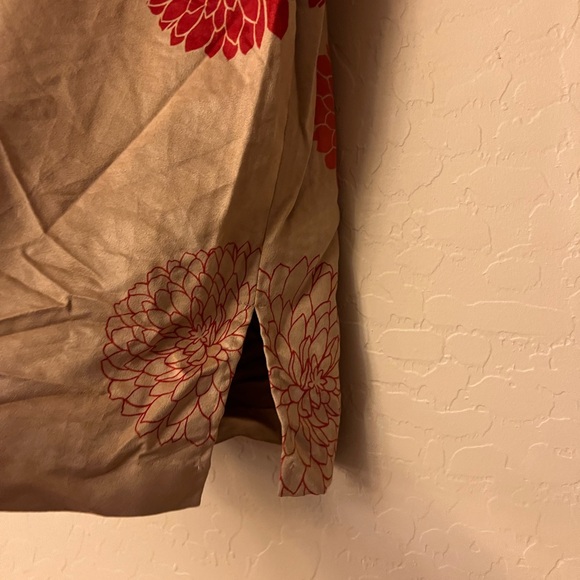 Venezia Jeans Clothing Co. Tan with Red-Orange & Orange Floral Print Skirt - Picture 8 of 11